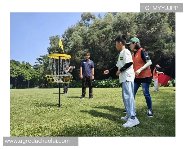 张磊亲授飞盘技巧与心得分享助你提升游戏水平