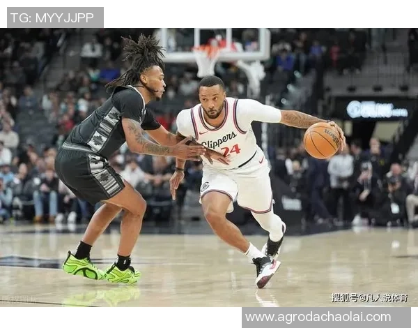 勇士与雷霆第六场激战回顾精彩瞬间与关键时刻分析